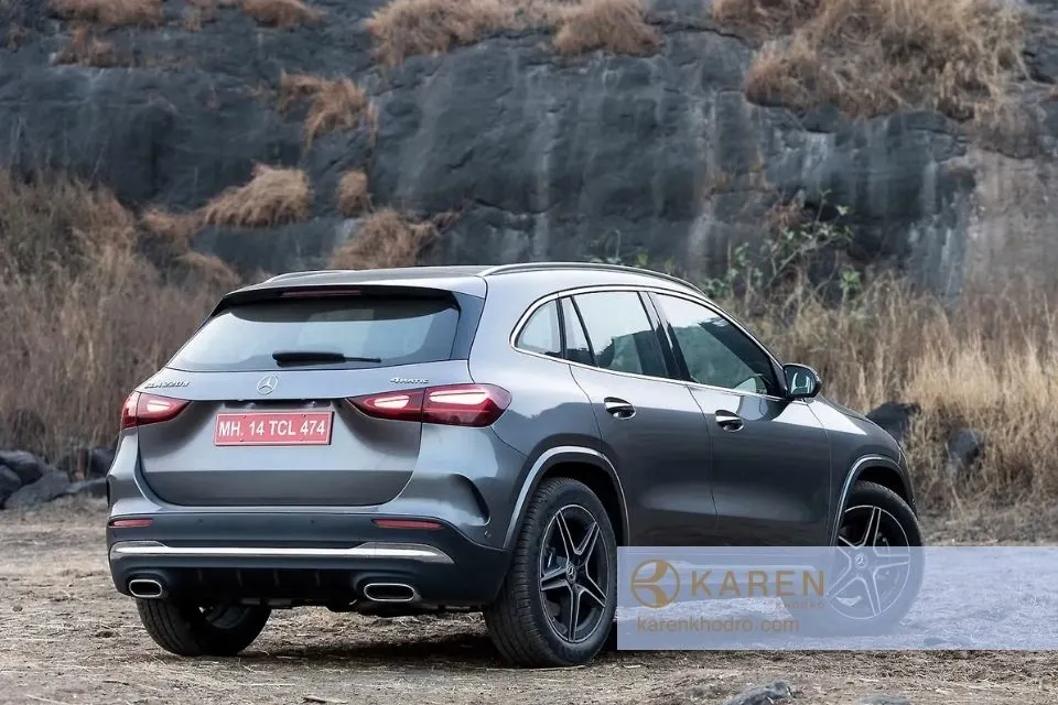 خرید بنز GLA200 | فروش و معرفی مدل ۲۰۲۴ - کارن خودرو نمای خارجی بنز GLA200 ۲۰۲۴